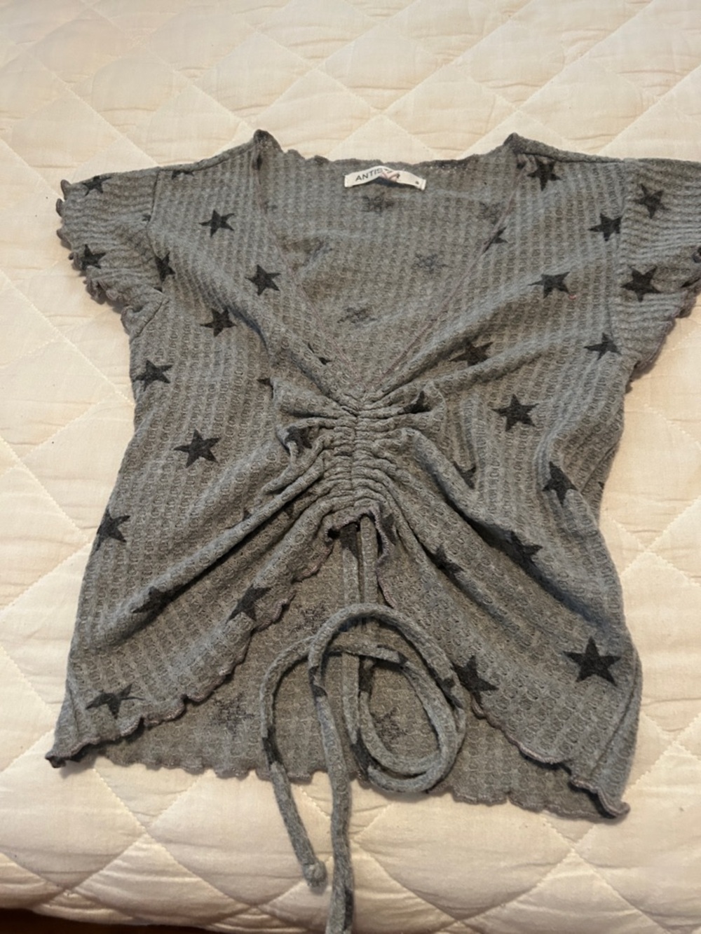 Anthropologie Gray Star-Print Ruched Tie-Front Short Sleeve Top